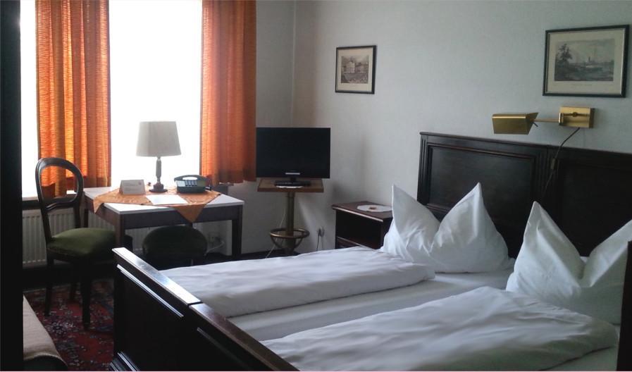Hotel Corona Frankfurt am Main Ngoại thất bức ảnh